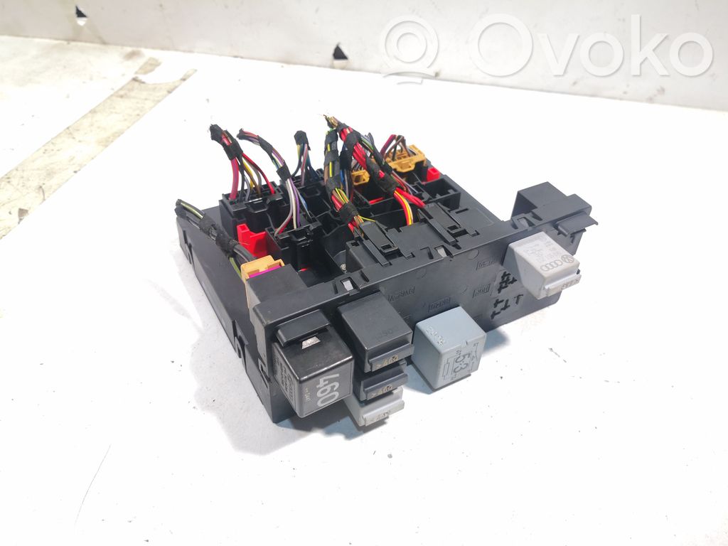Volkswagen Touran I Comfort/convenience module 