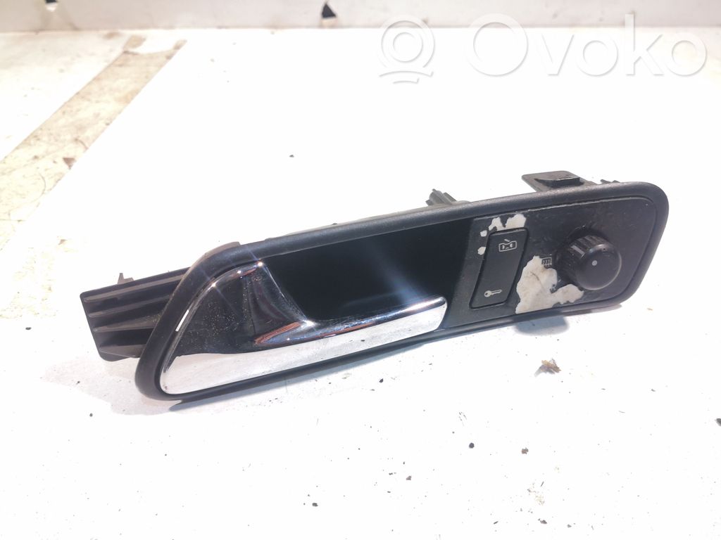 Volkswagen Touran I Front door interior handle 
