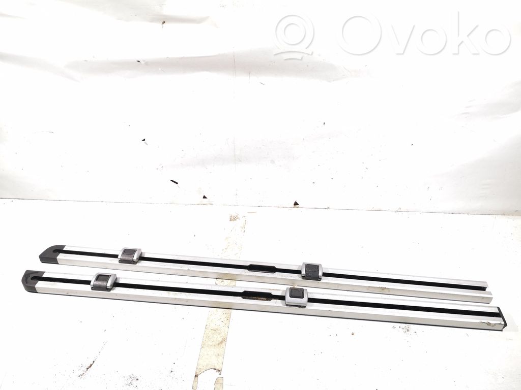 Audi A6 S6 C6 4F Kita bagažinės apdailos detalė 