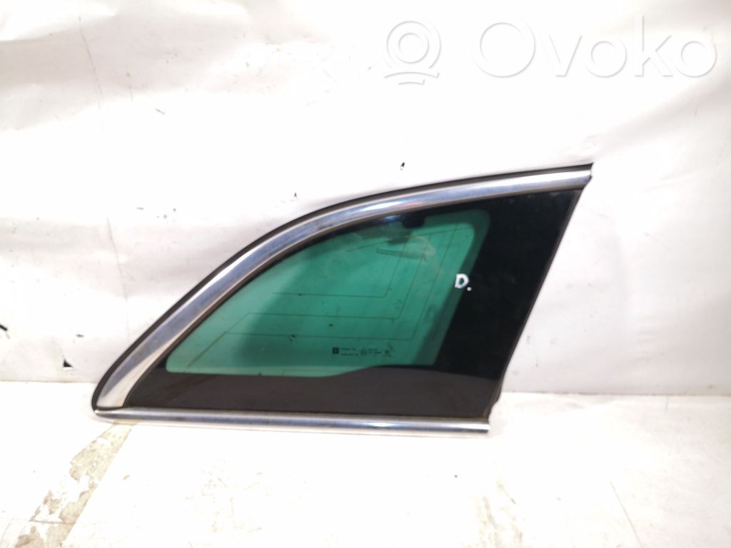 Rear side window   E643R009628,13237827