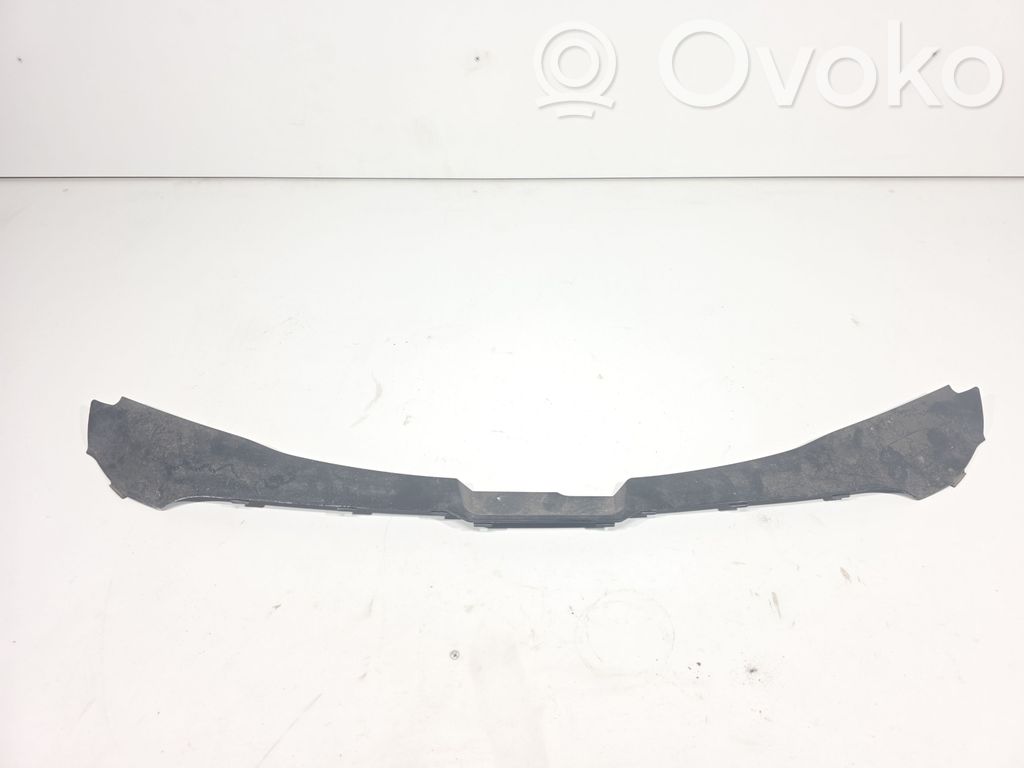 Audi A8 S8 D3 4E Radiator trim 