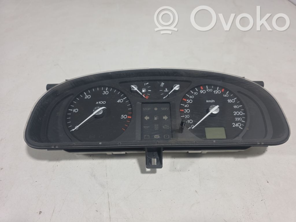 Renault Laguna II Speedometer (instrument cluster) 
