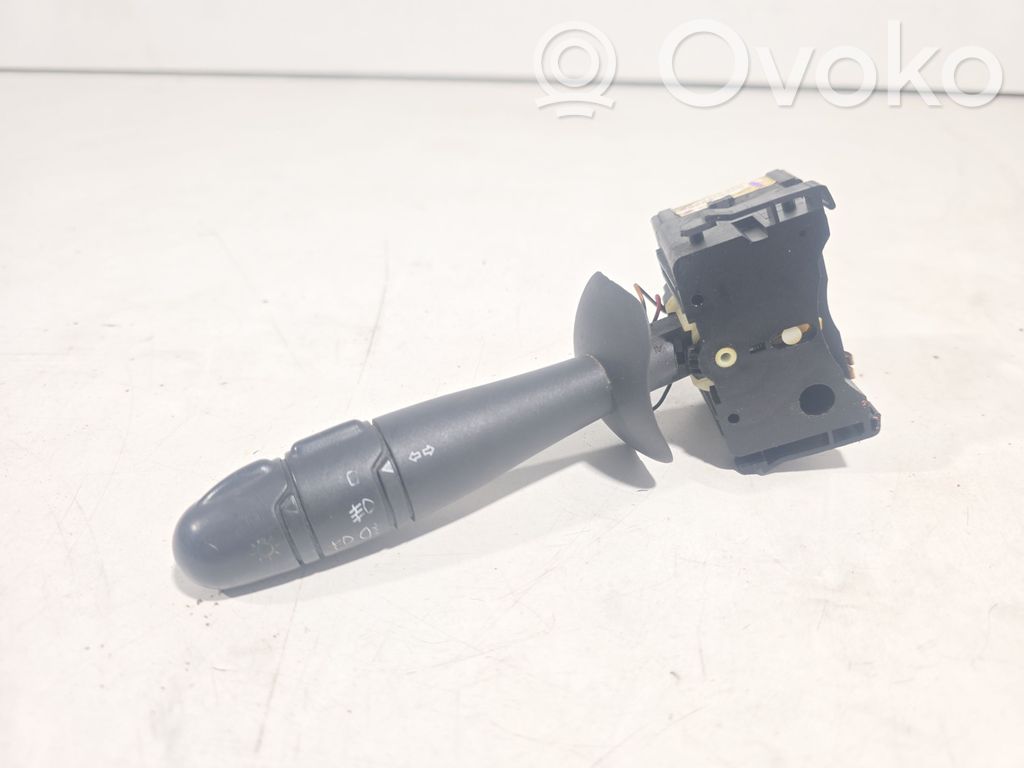 Renault Laguna II Wiper control stalk 