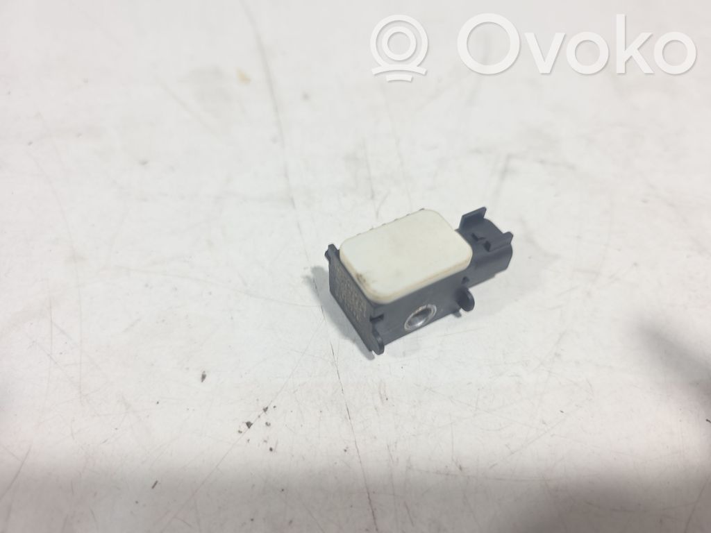 Czujnik uderzenia Airbag   3M5T14B342AB,040211,504748