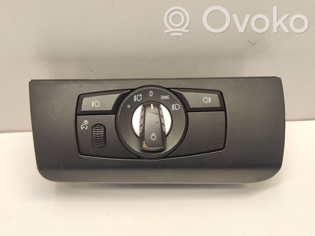 Light switch   9134726,33610201,6961605,12350
