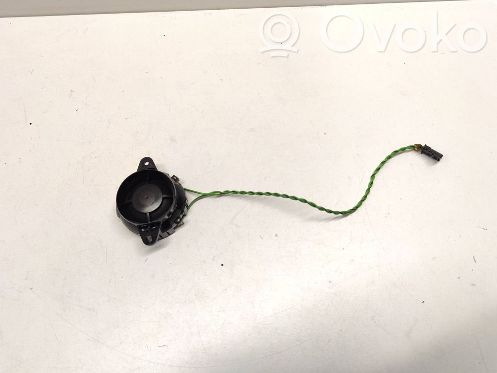 BMW 5 E39 Etuoven diskanttikaiutin 
