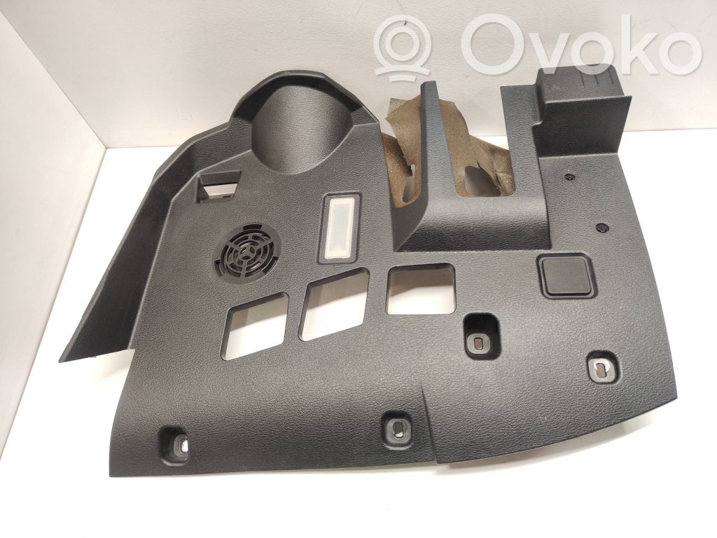BMW X1 E84 Panelės apdailos skydas (apatinis) 