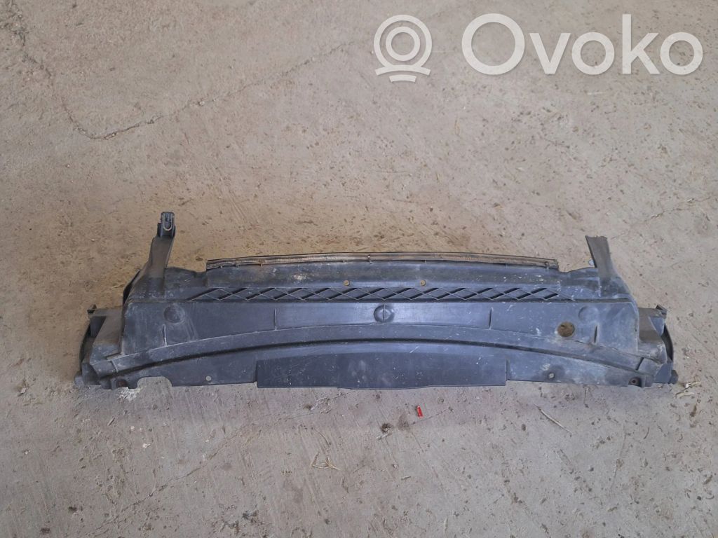 Volvo XC70 Bampera apakšas aizsargs 