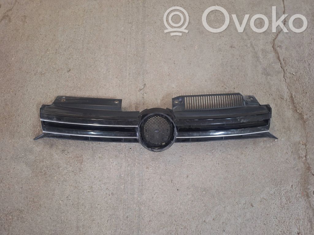 Volkswagen Golf VI Etusäleikkö 