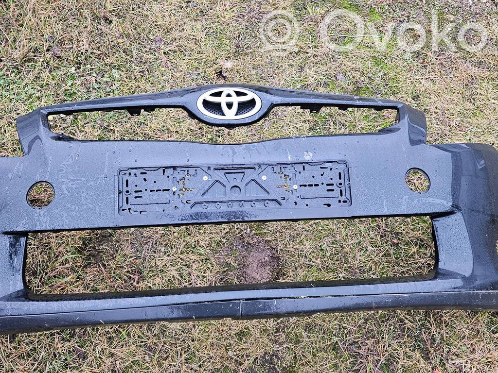 Toyota Auris 150 Parachoques delantero 