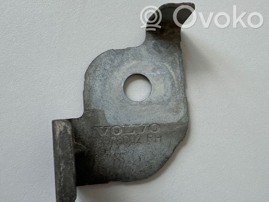Volvo XC60 Radiator support slam panel bracket 