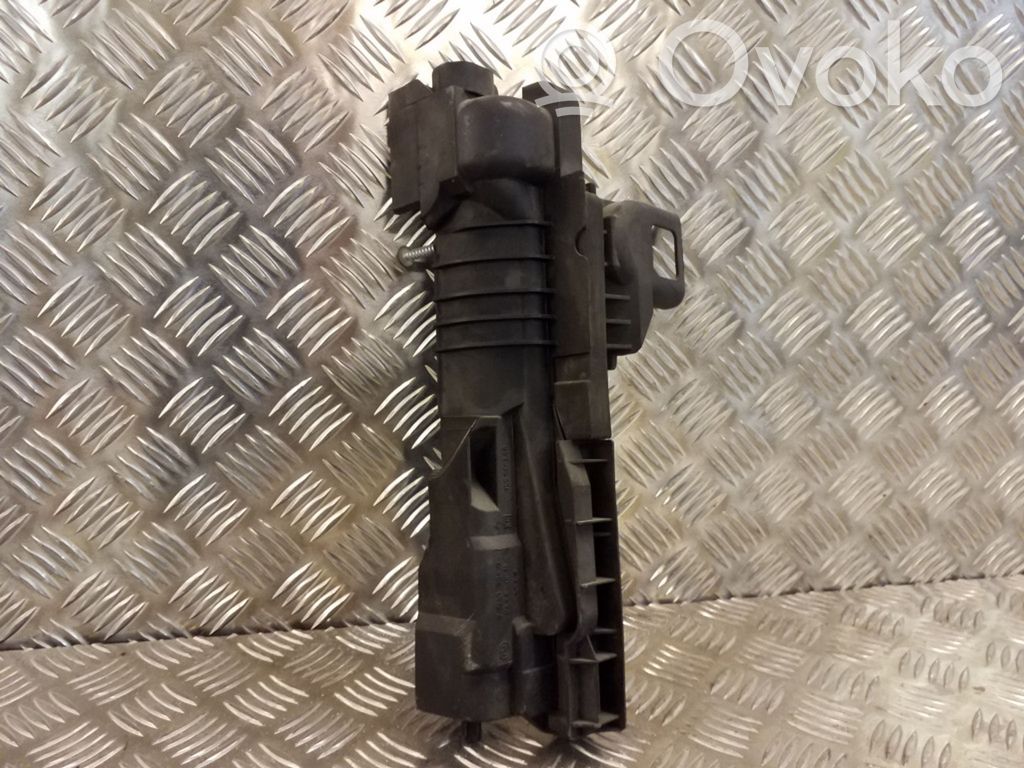 BMW X3 E83 Radiator support slam panel bracket 