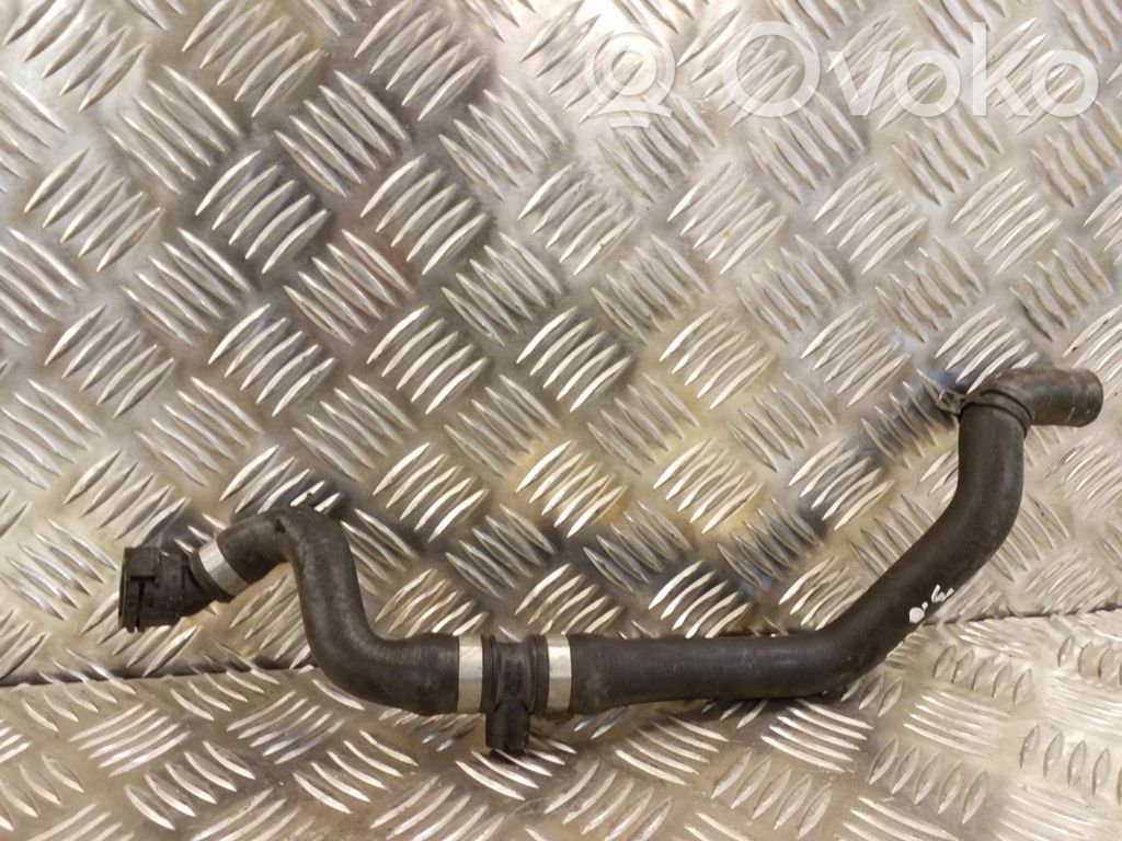 BMW X3 E83 Engine coolant pipe/hose 