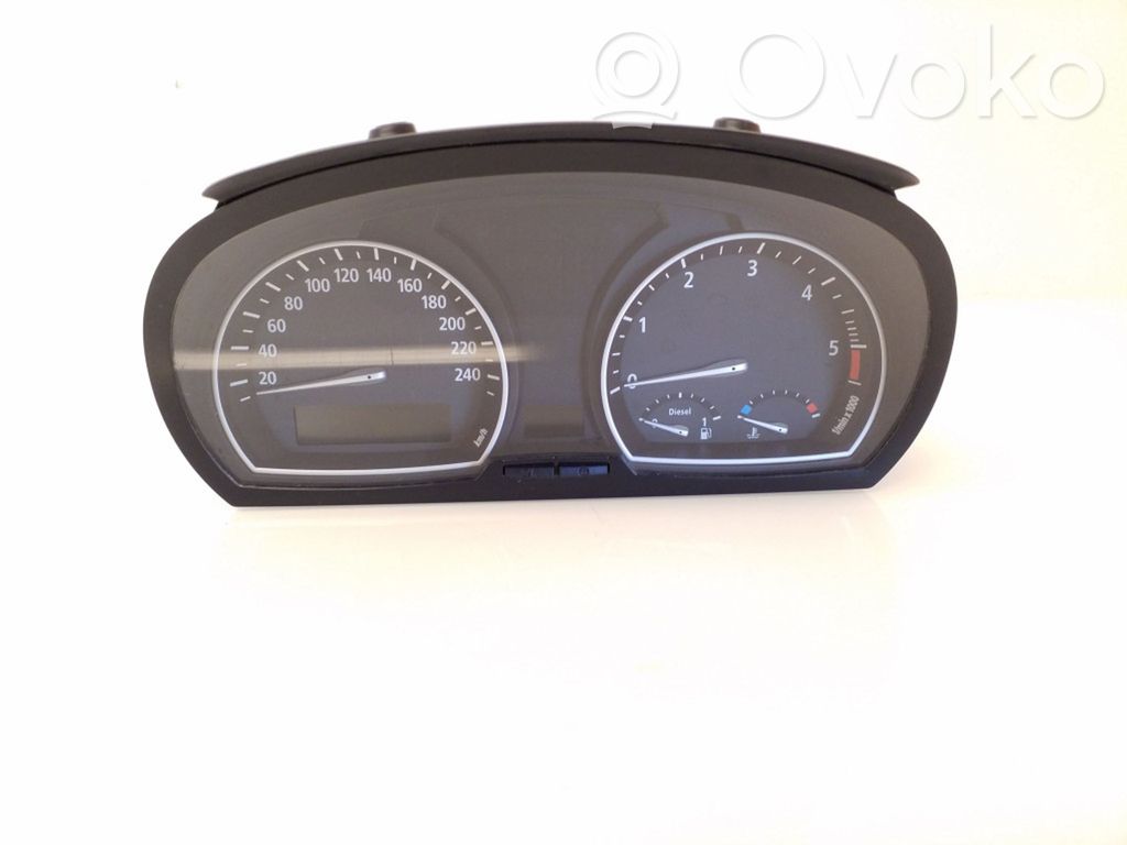 BMW X3 E83 Speedometer (instrument cluster) 