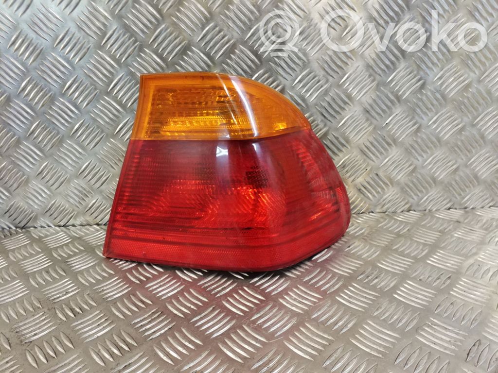 Rear/tail lights   8364922