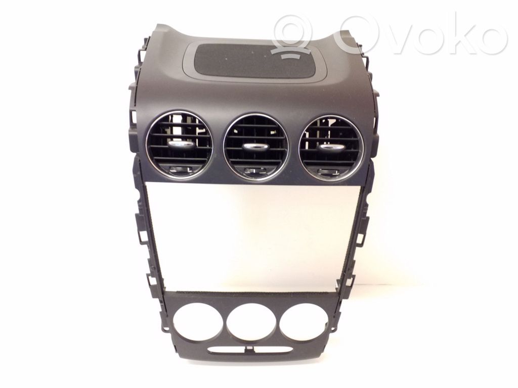 Mazda CX-7 Centrālais gaisa ventilācijas režģis 