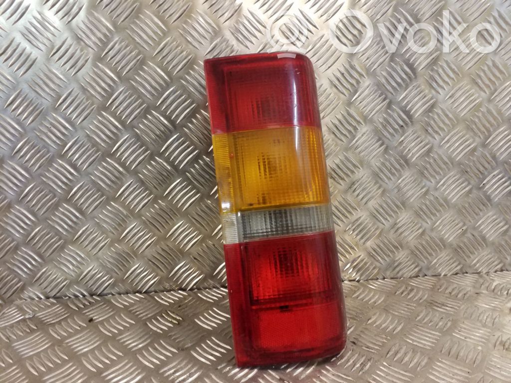 Rear/tail lights   90VB13404AB