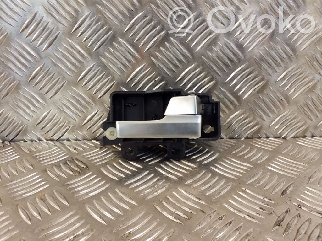 Front door interior handle   3M51R22600BD