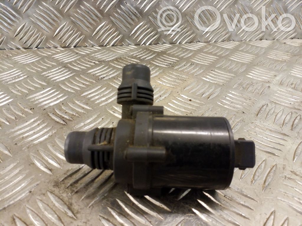 BMW 5 E39 Bomba auxiliar eléctrica de agua/refrigerador 