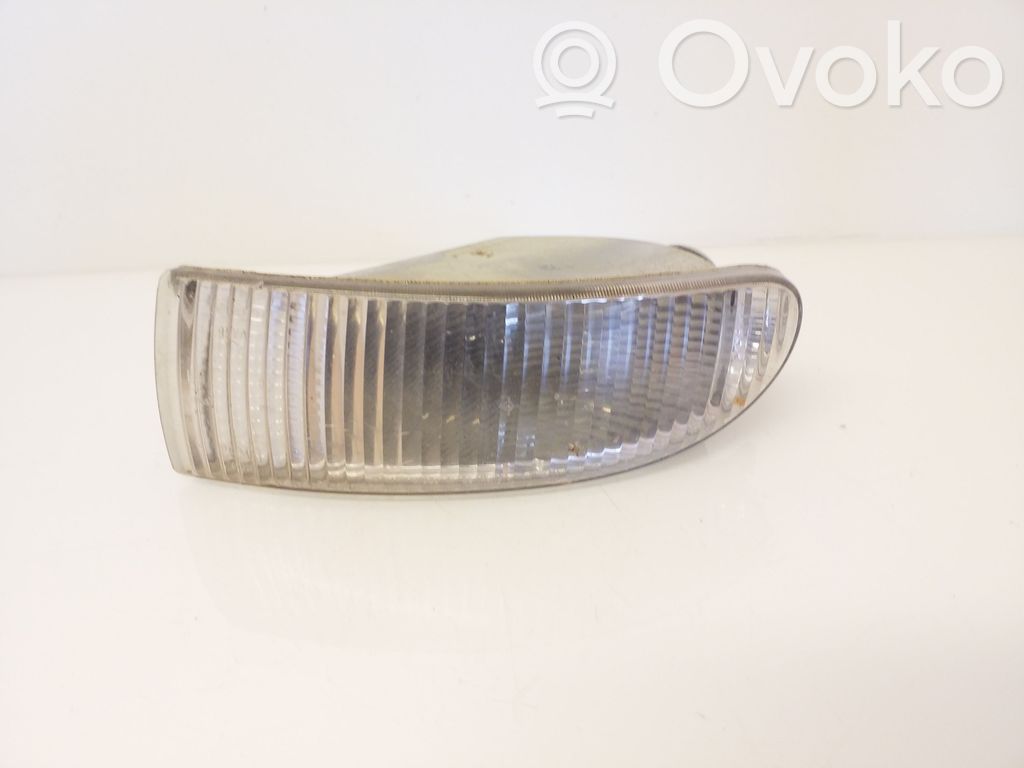 Front indicator light   95GG13369AA,93BG13K370AA