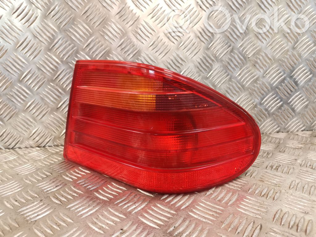 Mercedes-Benz E W210 Rear/tail lights 