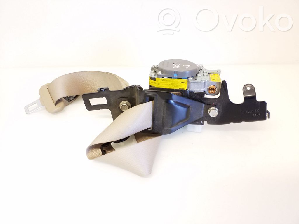 Subaru Outback (BS) Cinturón trasero 