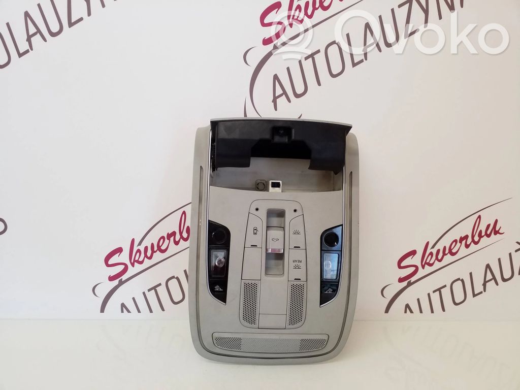 Audi A8 S8 D4 4H Front seat light 