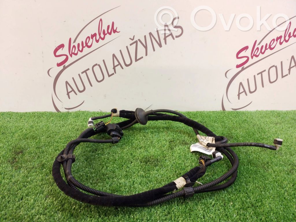 Porsche Cayenne (92A) Mazgāšanas šķidruma caurulīte (-es) priekšējam logam 