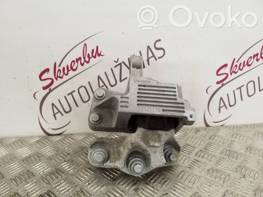 Volvo XC40 Gearbox mount 