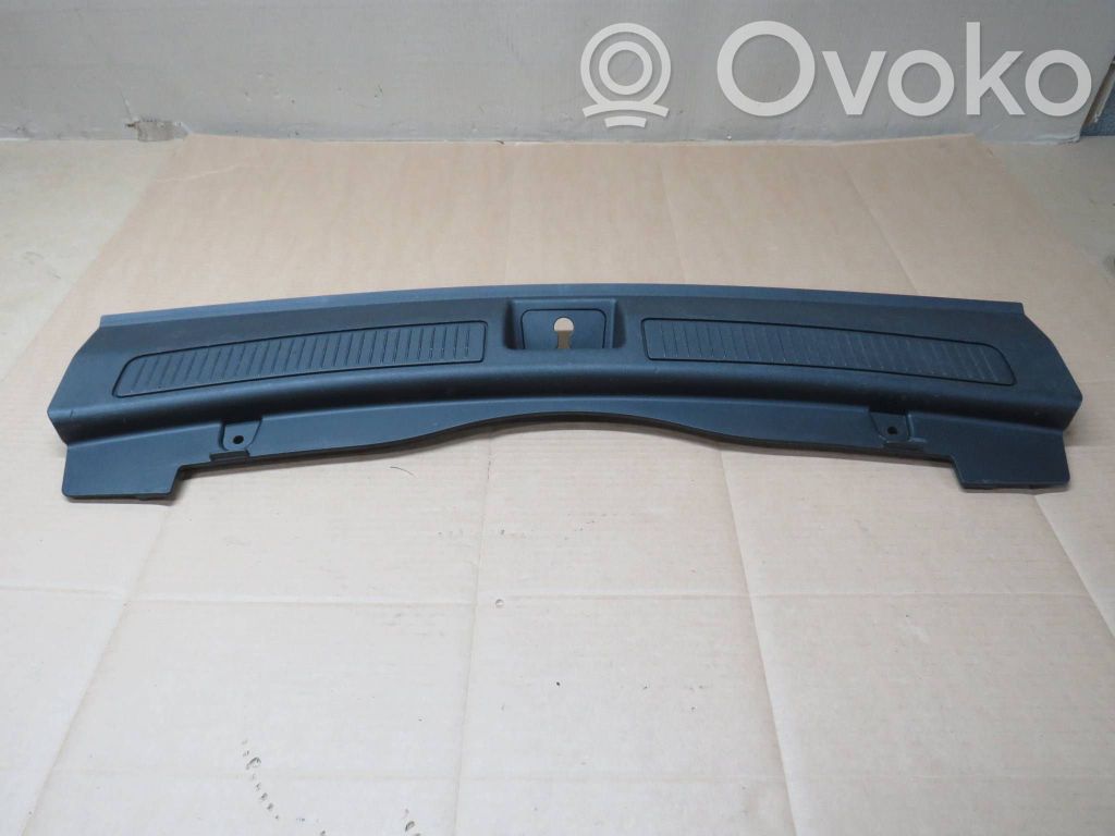 Opel Insignia B Tailgate/boot lid lock trim 