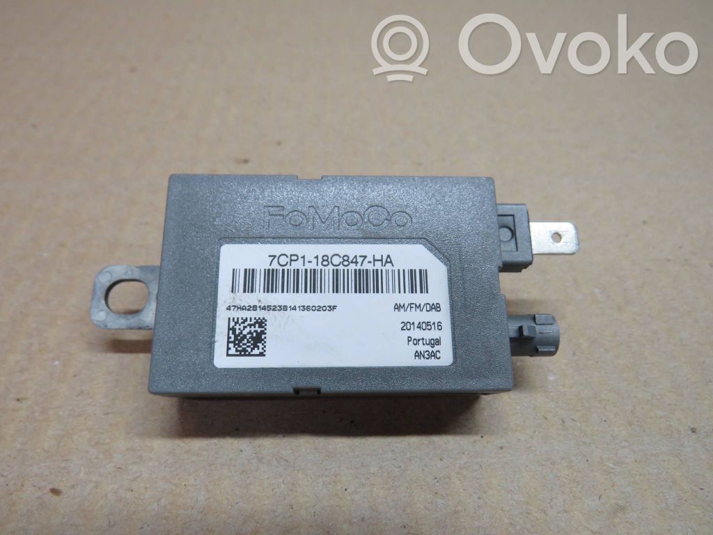 Ford Kuga II Antenos stiprintuvas 
