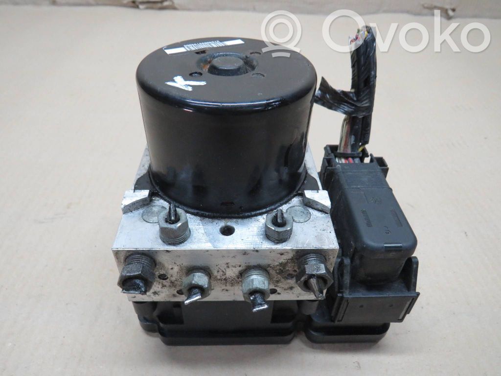 Ford Kuga II ABS Pump 