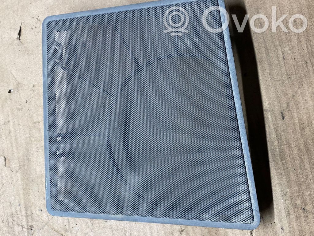 BMW 5 E34 Parcel shelf speaker trim grill 