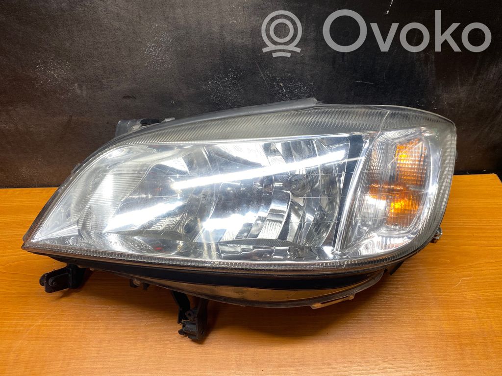 Lampa przednia   10396,02911720
