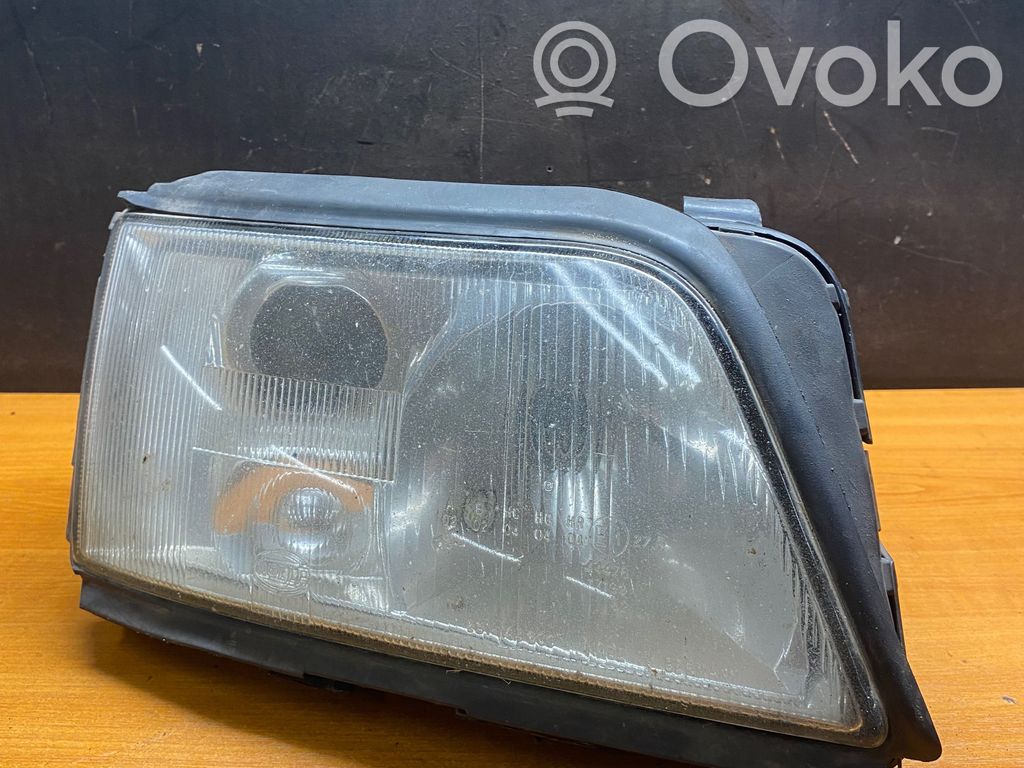 Audi A6 S6 C4 4A Lampa przednia 