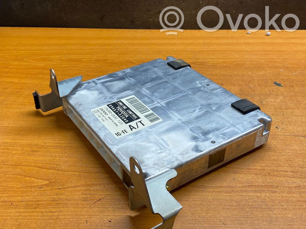 Lexus IS 200-300 Sterownik / Moduł ECU 