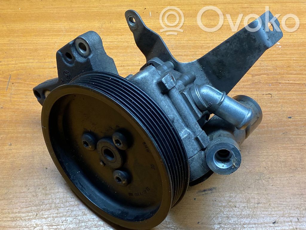 BMW 5 E60 E61 Servopumpe 