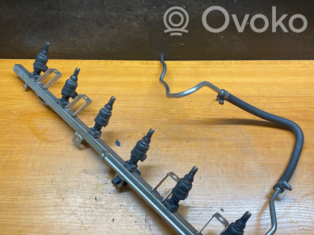 Fuel injectors set   1427240