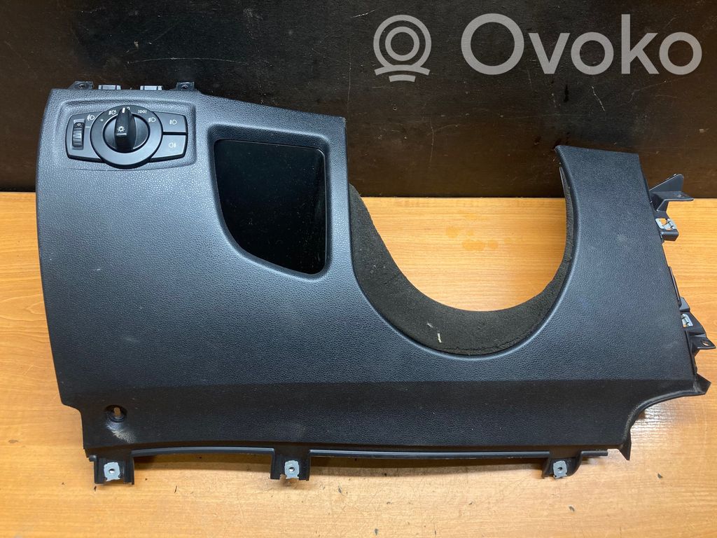BMW 1 E81 E87 Cita veida salona detaļa 