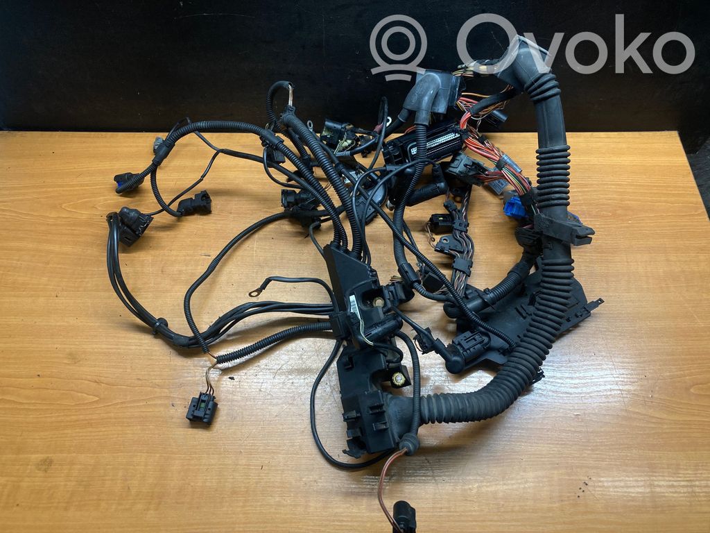 BMW 1 E81 E87 Engine installation wiring loom 