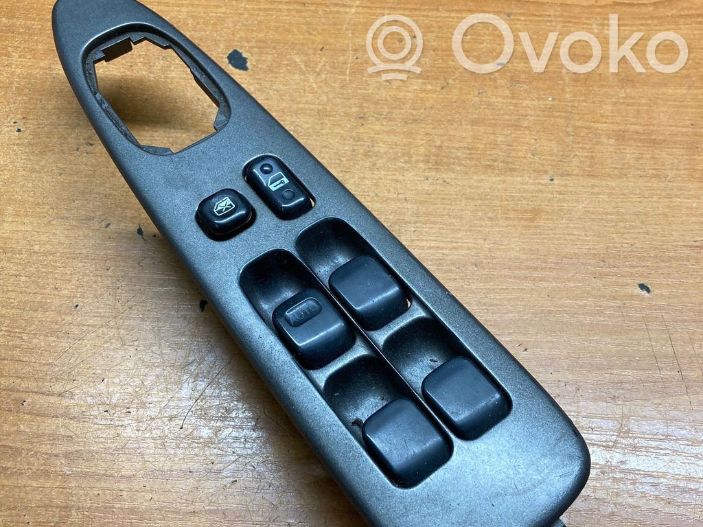 Lexus IS 200-300 Electric window control switch 