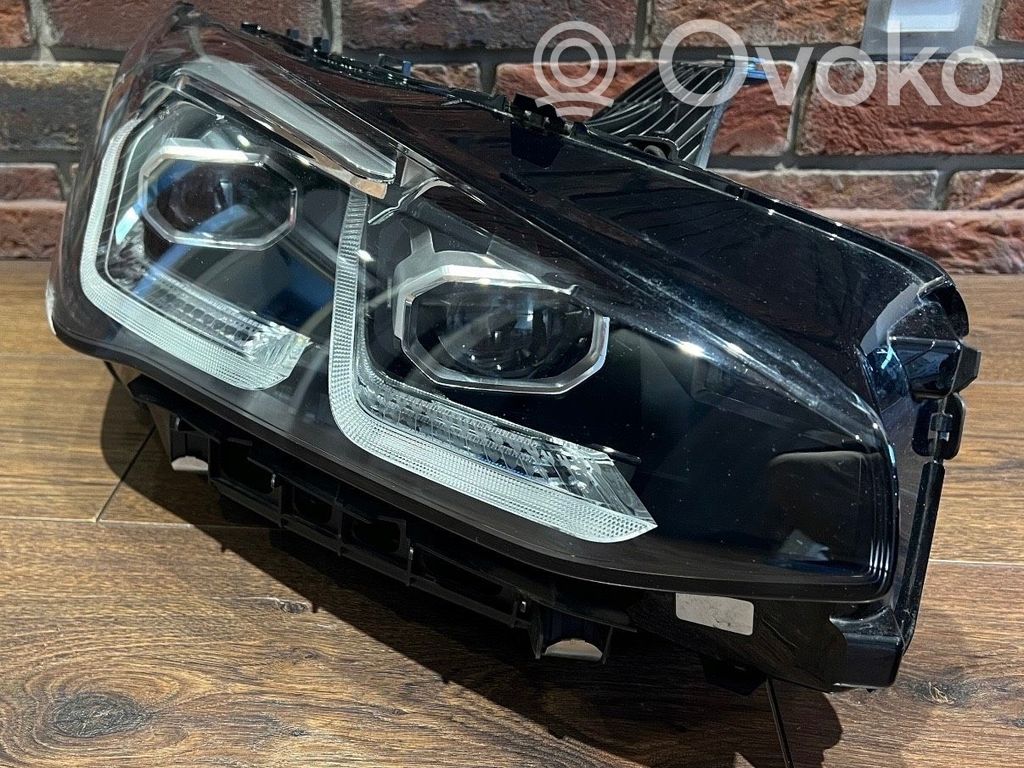 BMW 2 Active Tourer U06 Headlight/headlamp 