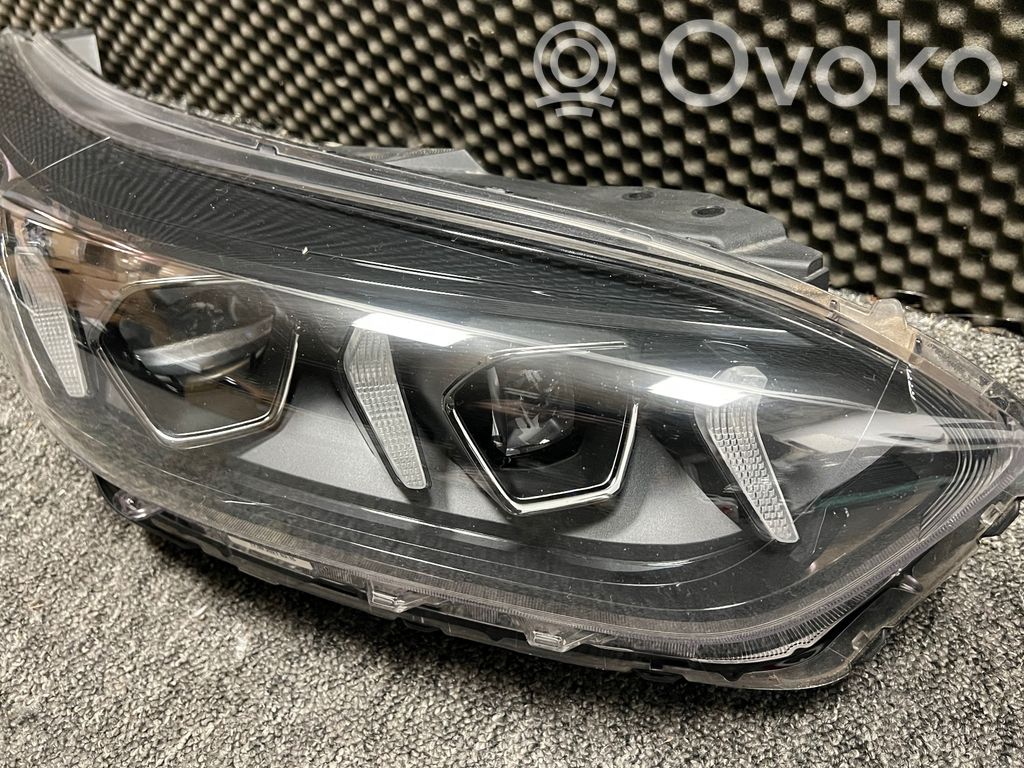 KIA Ceed Headlight/headlamp 