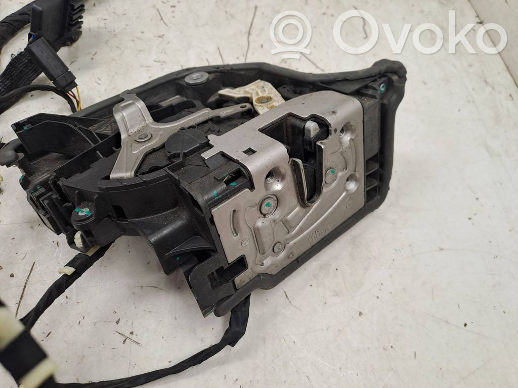 BMW X6 F16 Zamek drzwi przednich 