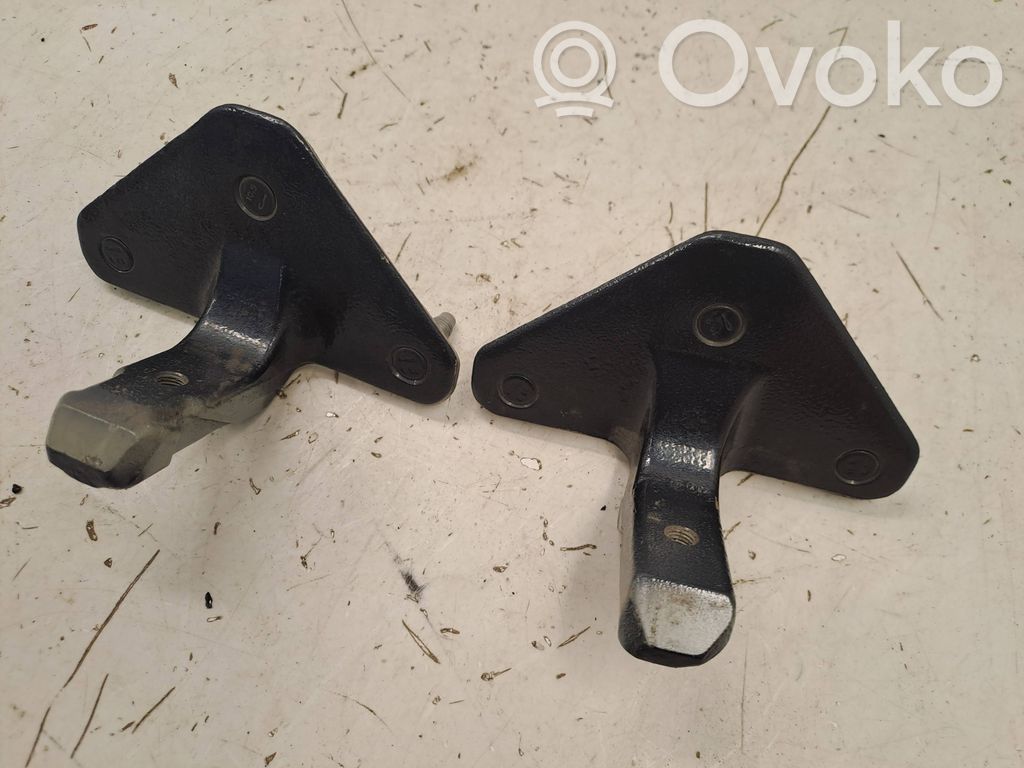BMW X5 G05 Tailgate/trunk/boot hinge 