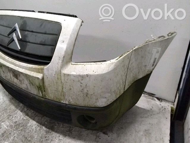 Citroen C2 Parachoques delantero 