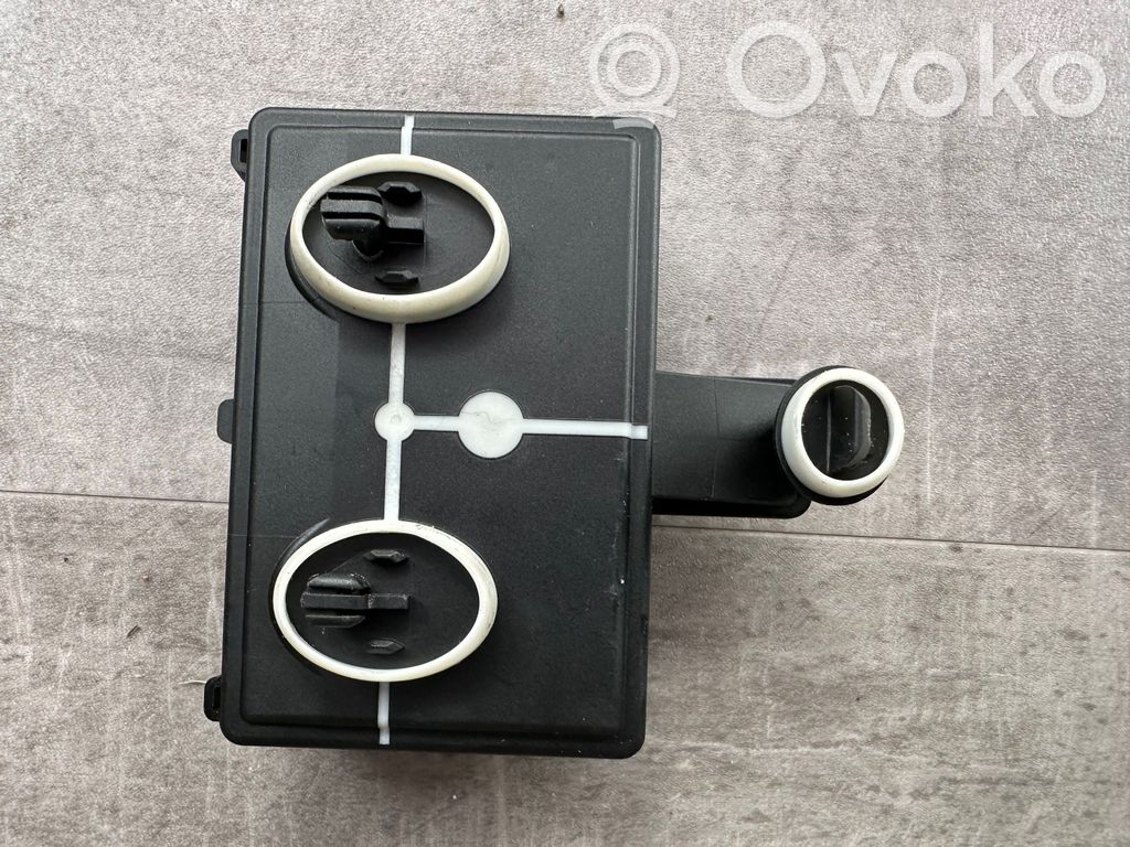 Volkswagen T-Roc Door control unit/module 
