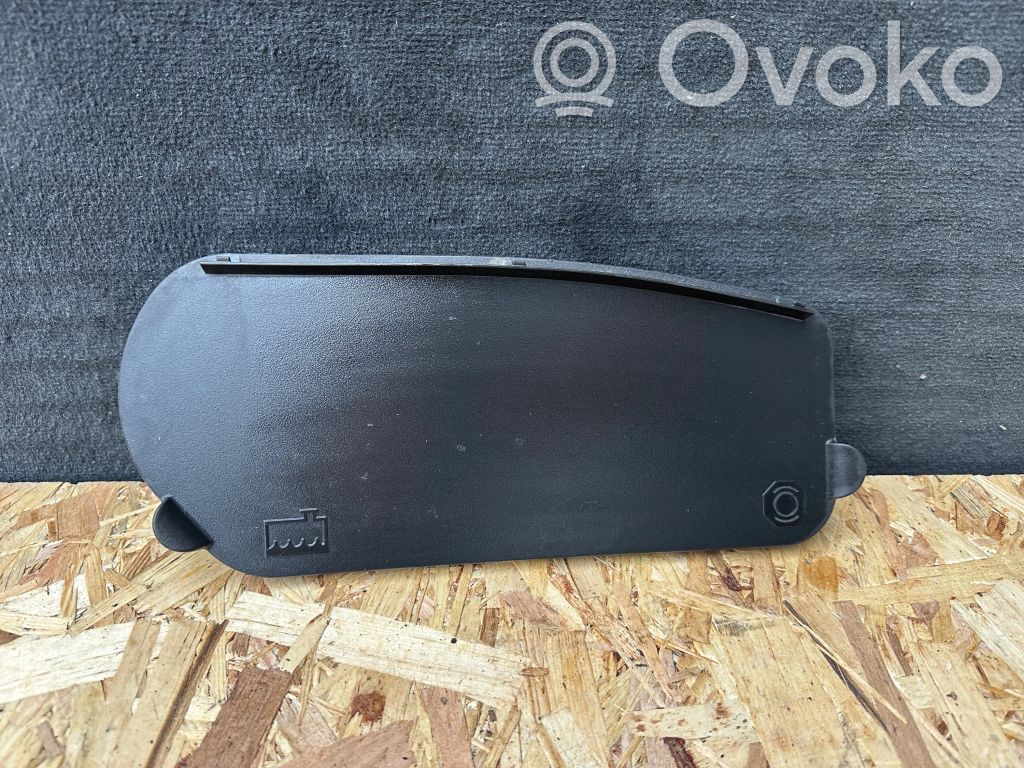 Windshield trim   31442123