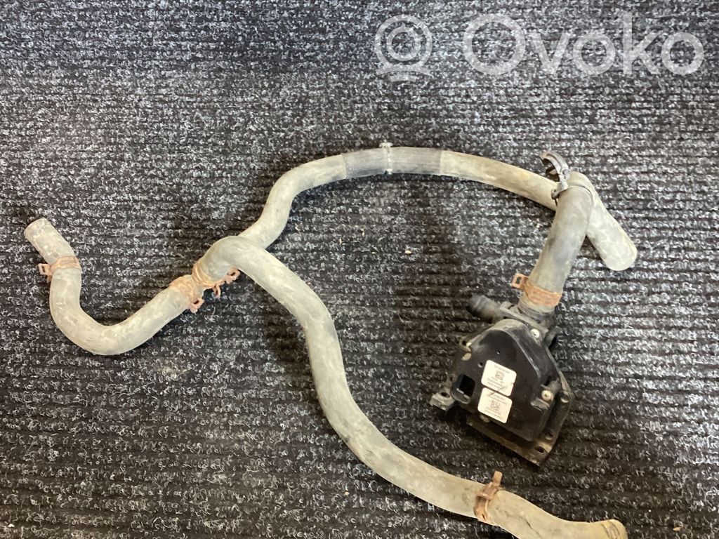 Tesla Model S Pompa cyrkulacji / obiegu wody 