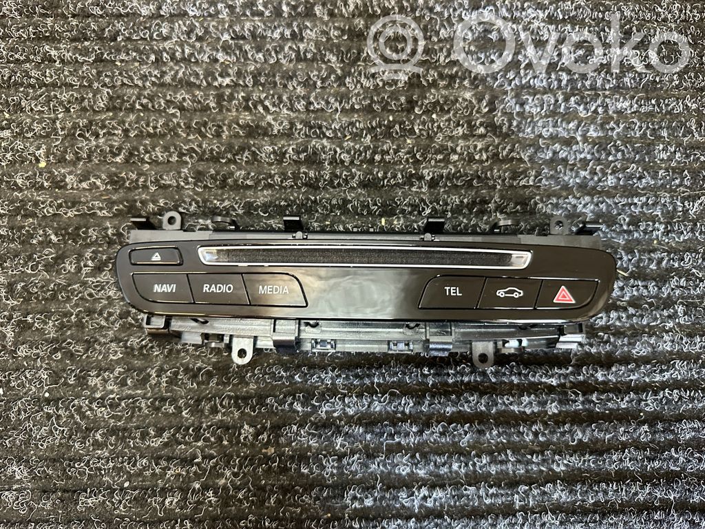 Mercedes-Benz C W205 Panel radia 